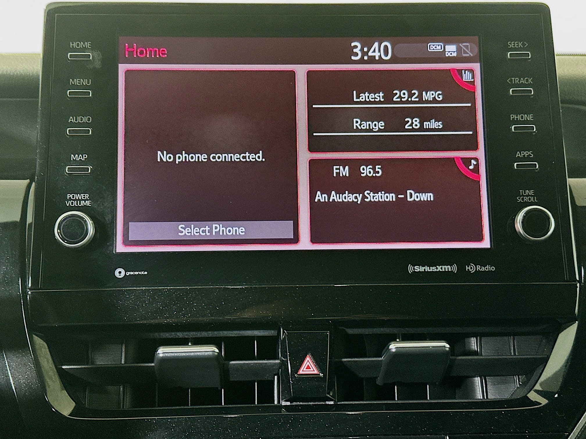 Used 2022 Toyota Camry XSE FWD image 24
