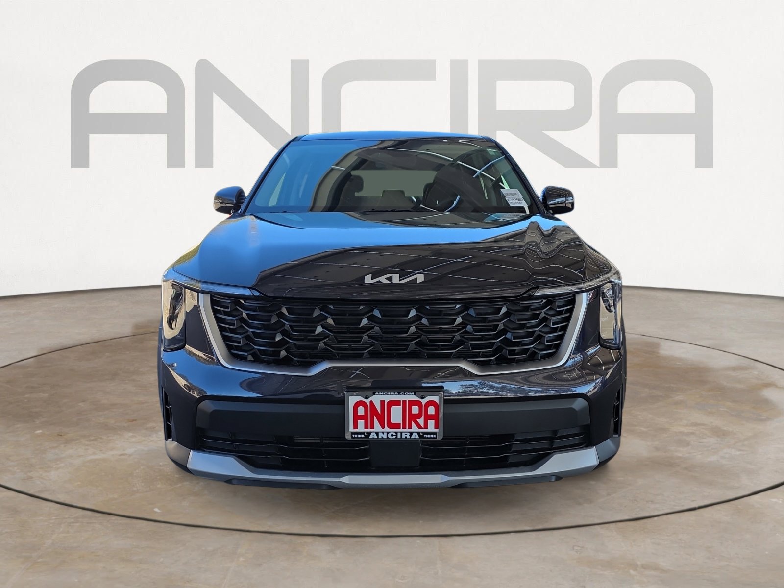 Certified 2025 Kia Sorento LX image 3