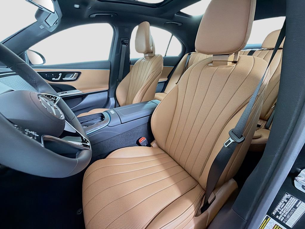 New 2026 Mercedes-Benz E 450 4MATIC Sedan image 12