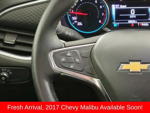Used 2017 Chevrolet Malibu LT image 28