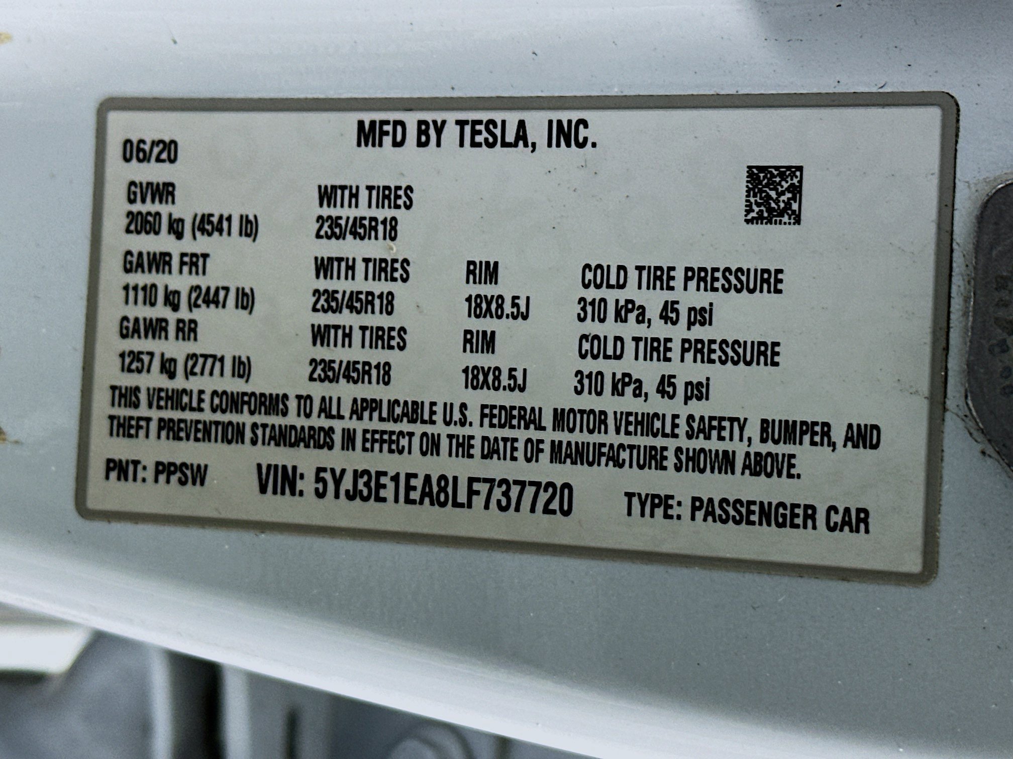Used 2020 Tesla Model 3 Standard Range Plus RWD image 12