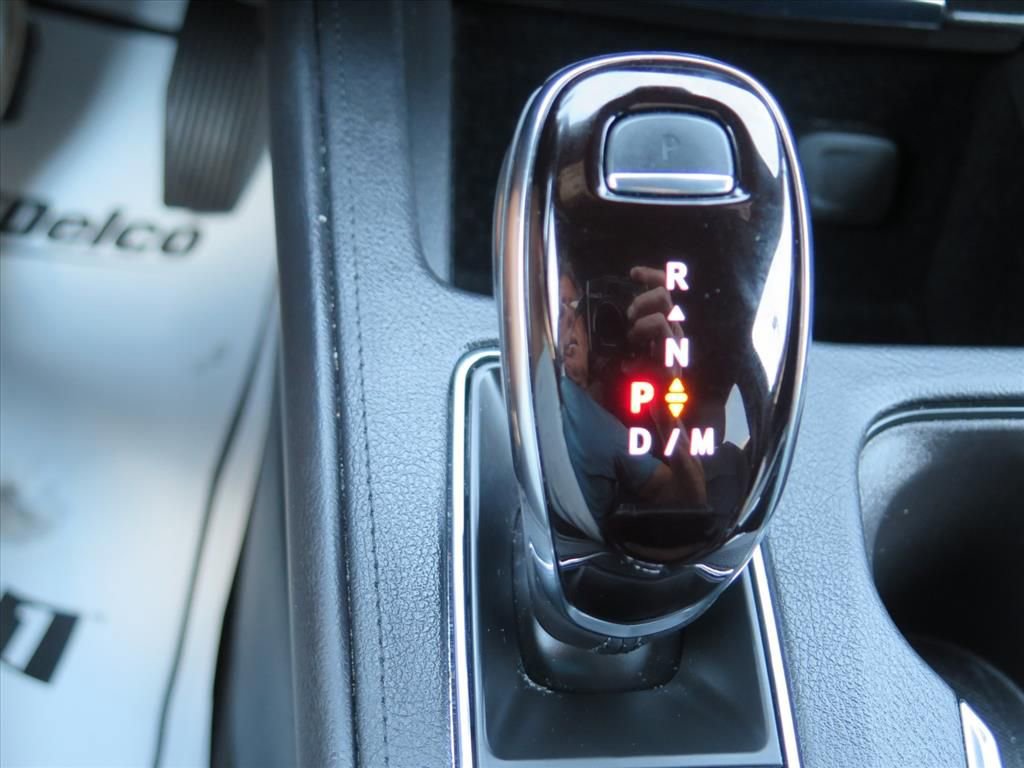 Certified 2024 Cadillac XT4 Premium Luxury image 16