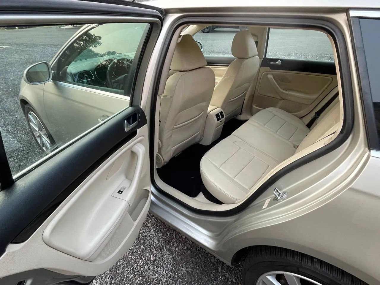 Used 2012 Volkswagen Jetta TDI image 20