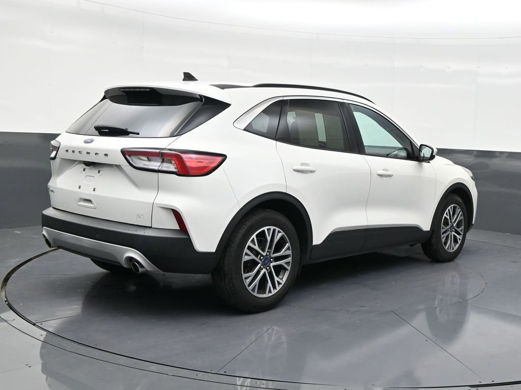 Used 2021 Ford Escape SEL w/ Technology Package FWD image 5