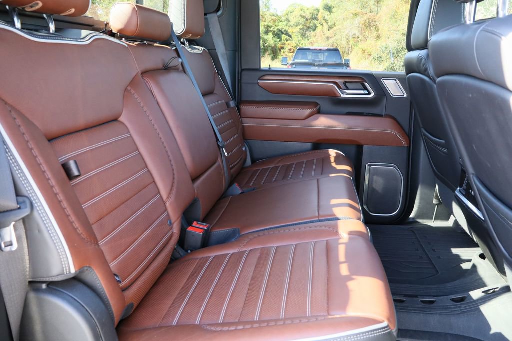 Used 2024 GMC Sierra 2500 Denali Ultimate image 31