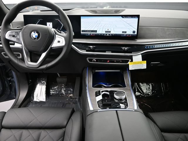 New 2026 BMW X7 xDrive40i AWD/4WD image 14