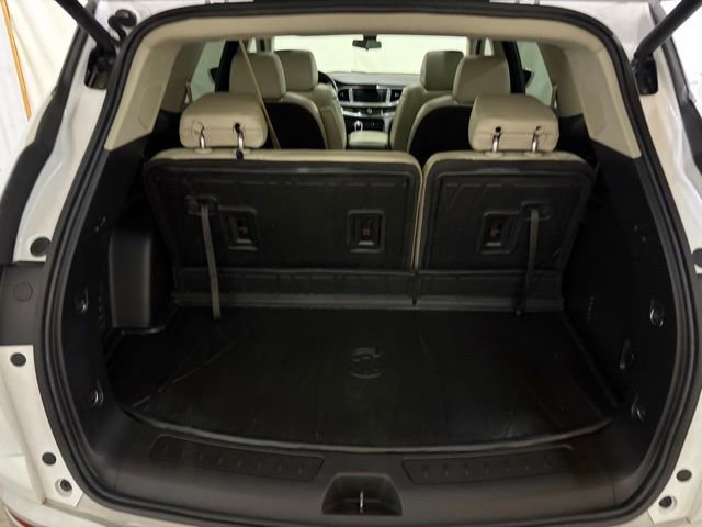 Used 2020 Buick Enclave Essence w/ Sound and Sites Package FWD image 12
