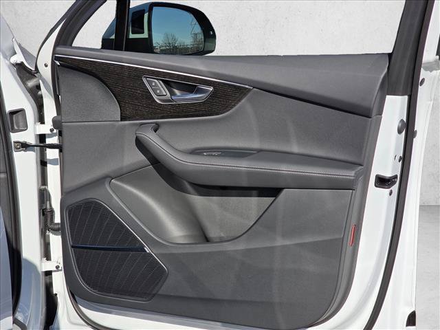 New 2026 Audi Q7 3.0T Premium Plus AWD/4WD image 11