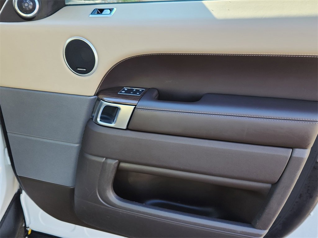 Used 2020 Land Rover Range Rover Sport HSE Dynamic image 14