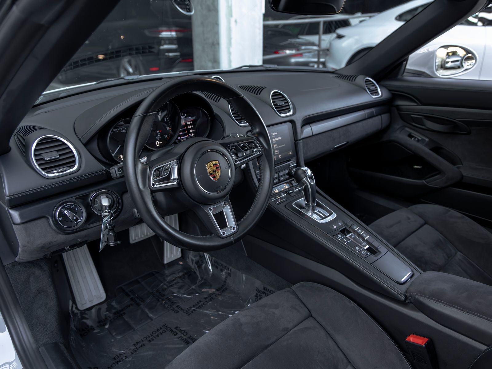 Used 2021 Porsche 718 Boxster Spyder RWD image 4