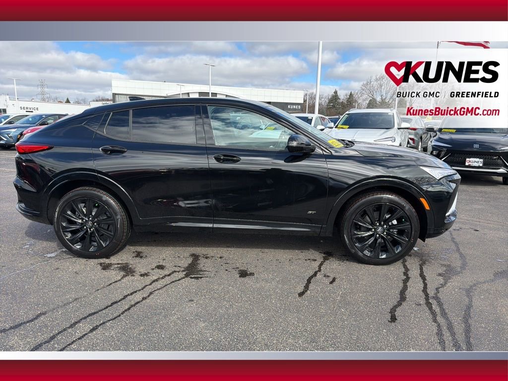 New 2026 Buick Envista Sport Touring image 2