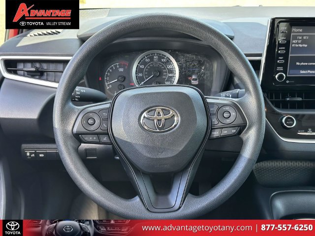 Used 2021 Toyota Corolla LE w/ LE Convenience Package FWD image 18