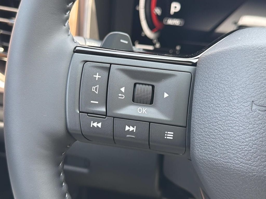 New 2026 Nissan Rogue Platinum AWD/4WD image 8