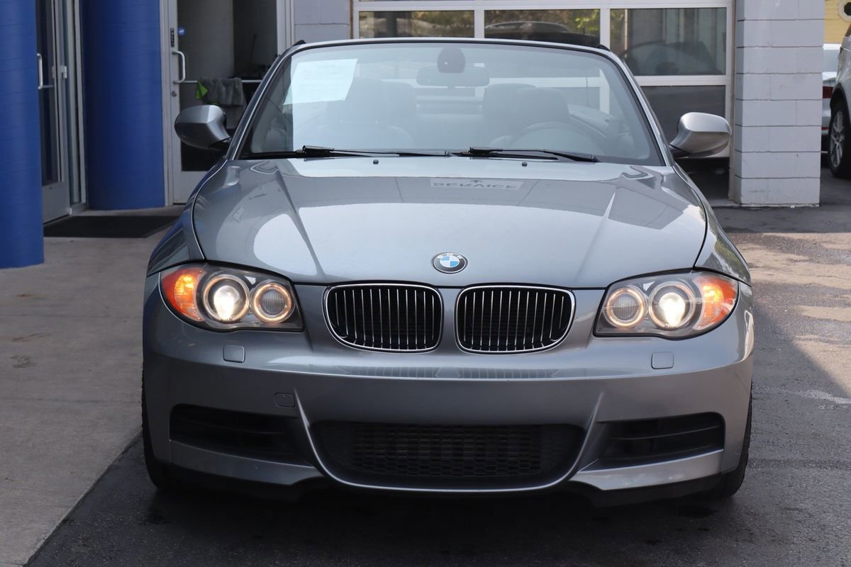 Used 2010 BMW 135i Convertible image 29