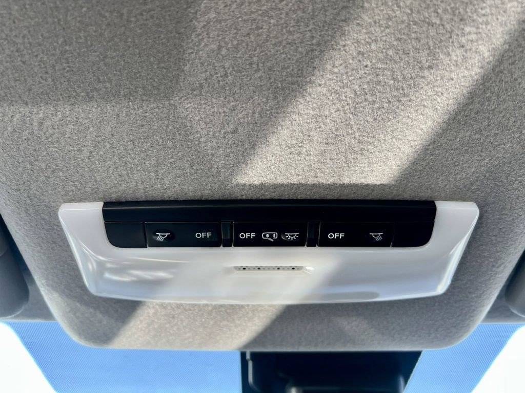 Certified 2025 Nissan Versa SV w/ Trunk Package FWD image 26