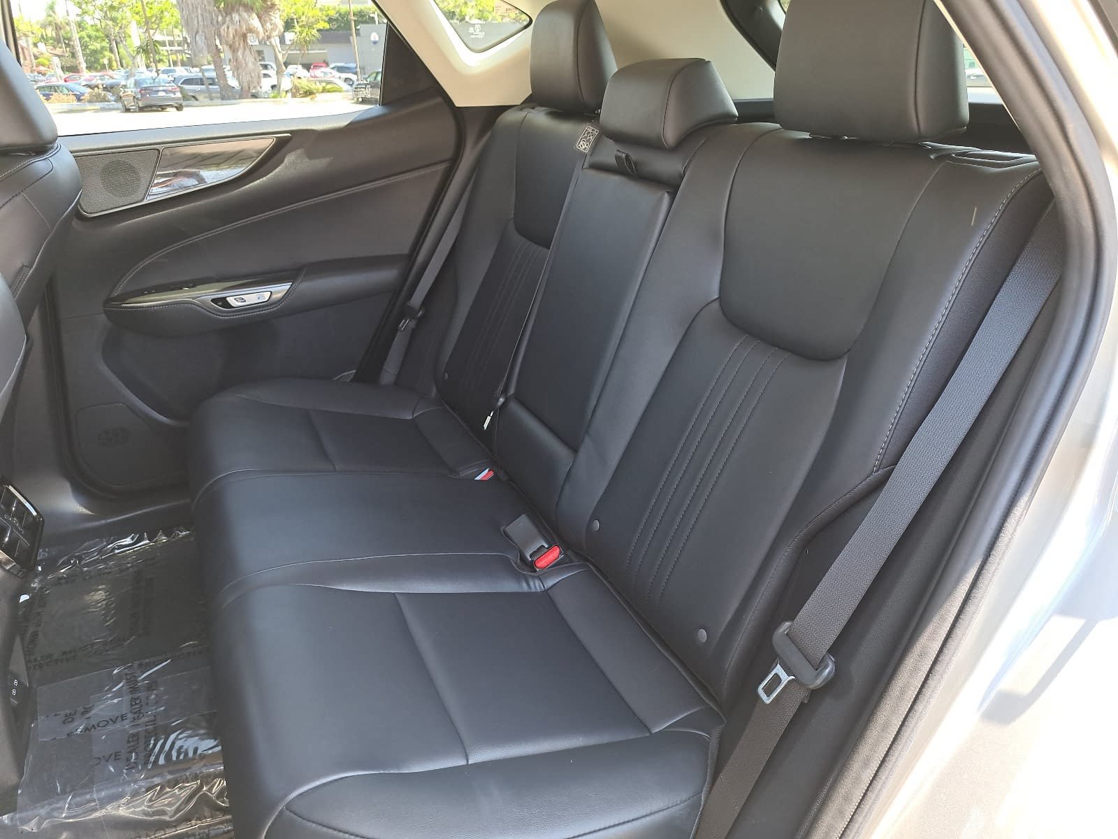 Used 2022 Lexus NX 350h AWD image 15