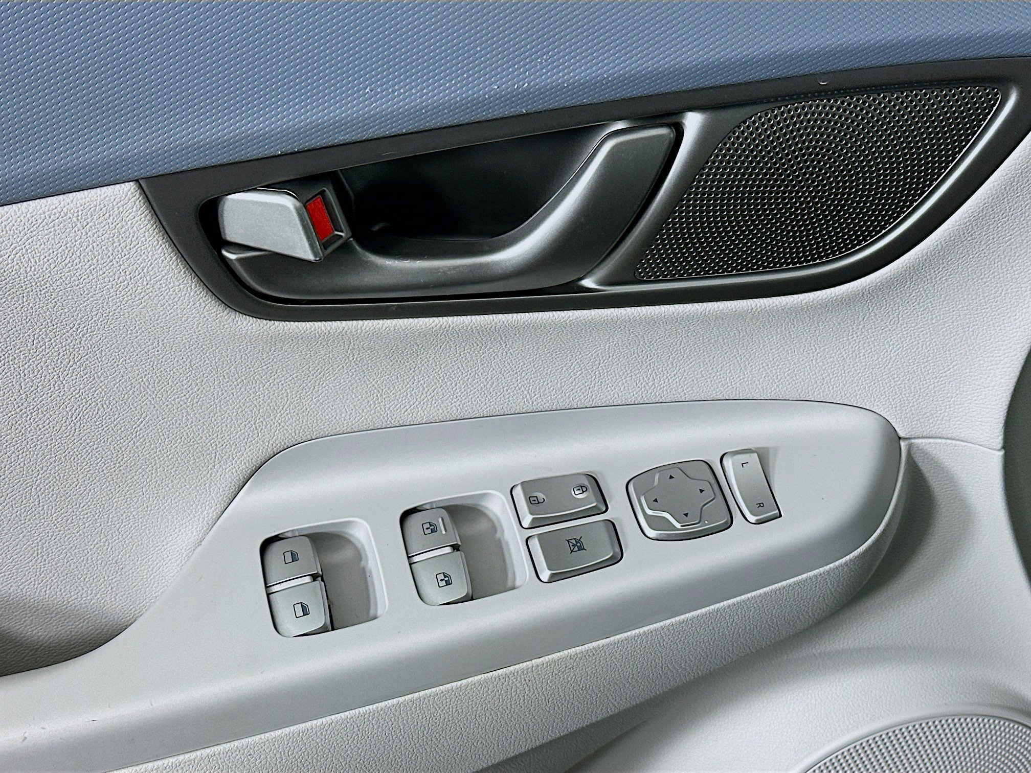 Used 2021 Hyundai Kona Ultimate w/ Cargo Package image 15