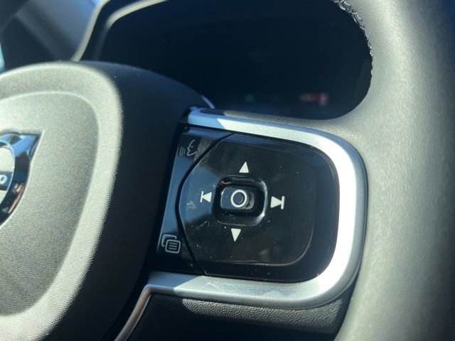 New 2026 Volvo V60 B5 Cross Country Plus w/ Climate Package image 29