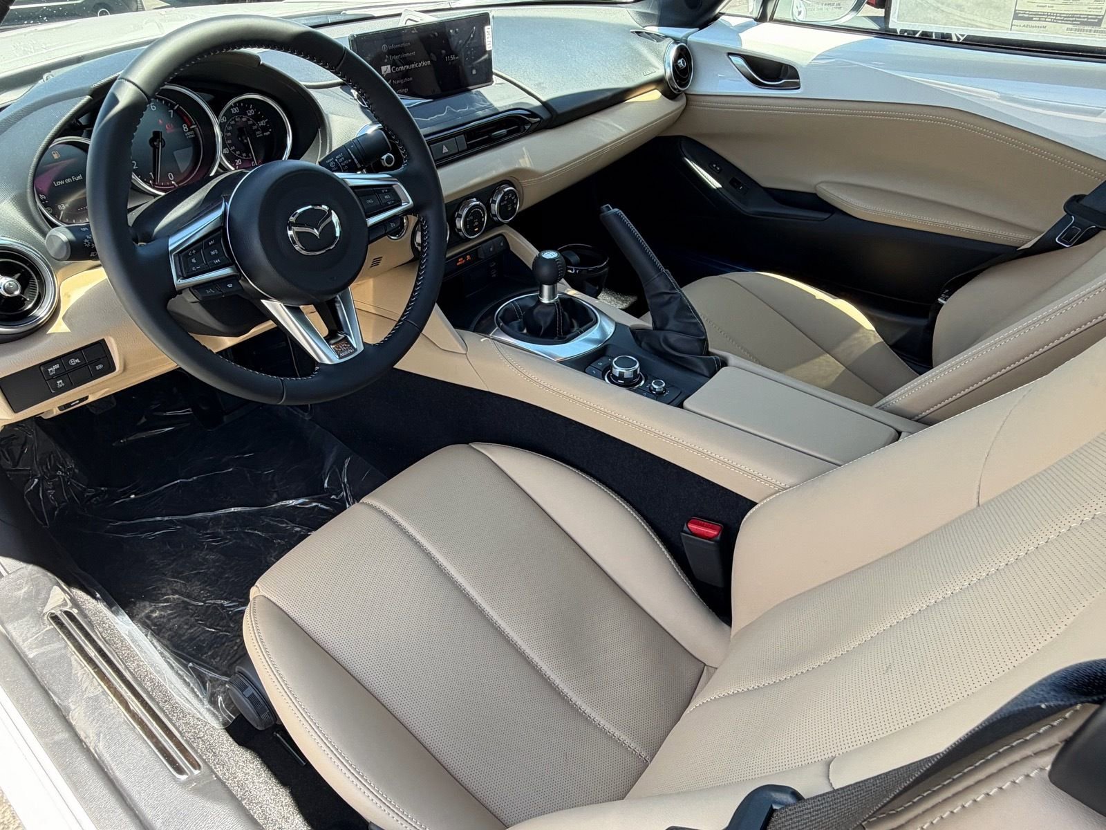 New 2026 MAZDA MX-5 Miata RF Grand Touring w/ Weather Package image 10