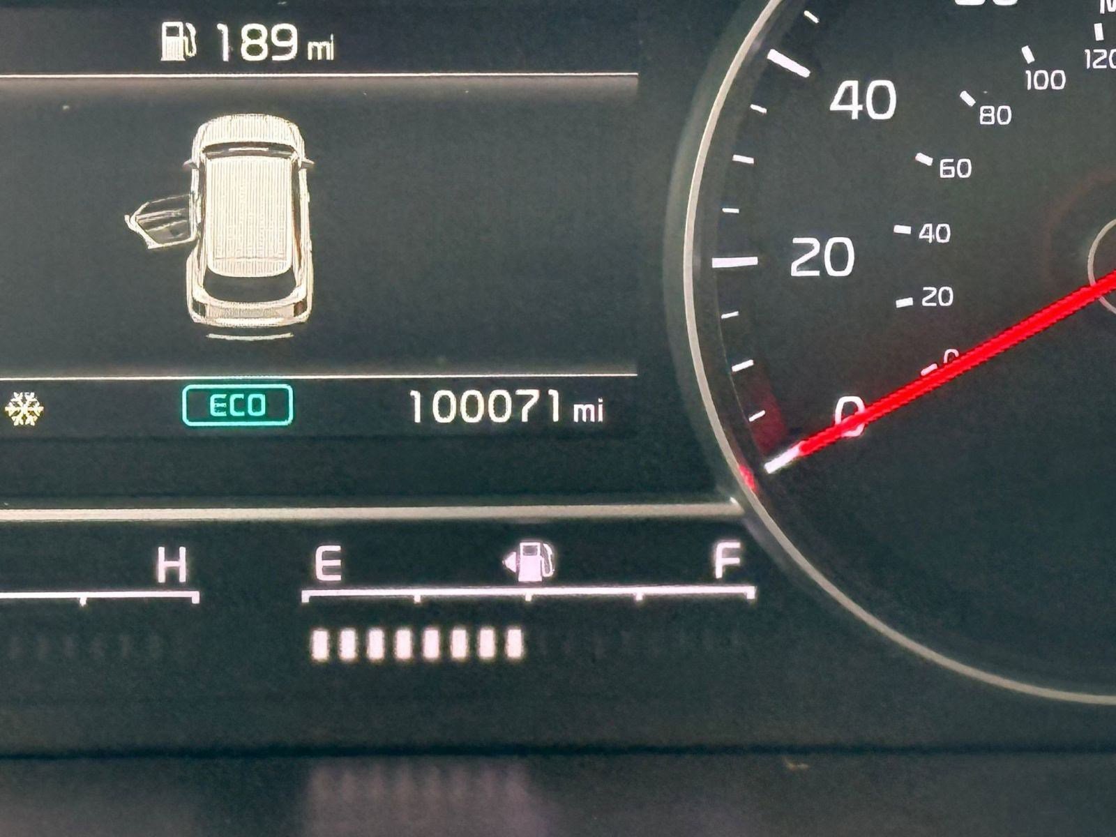 Used 2021 Kia Sorento LX image 17