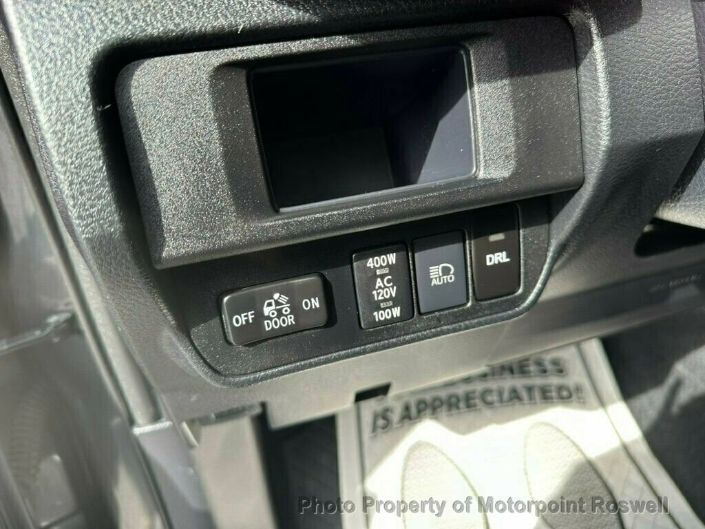 Used 2019 Toyota Tacoma TRD Off-Road image 14