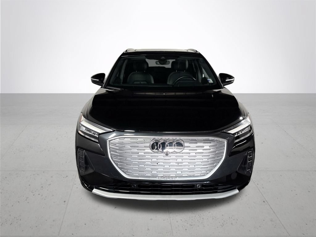 Used 2023 Audi Q4 e-tron Premium Plus w/ Premium Plus RWD image 3