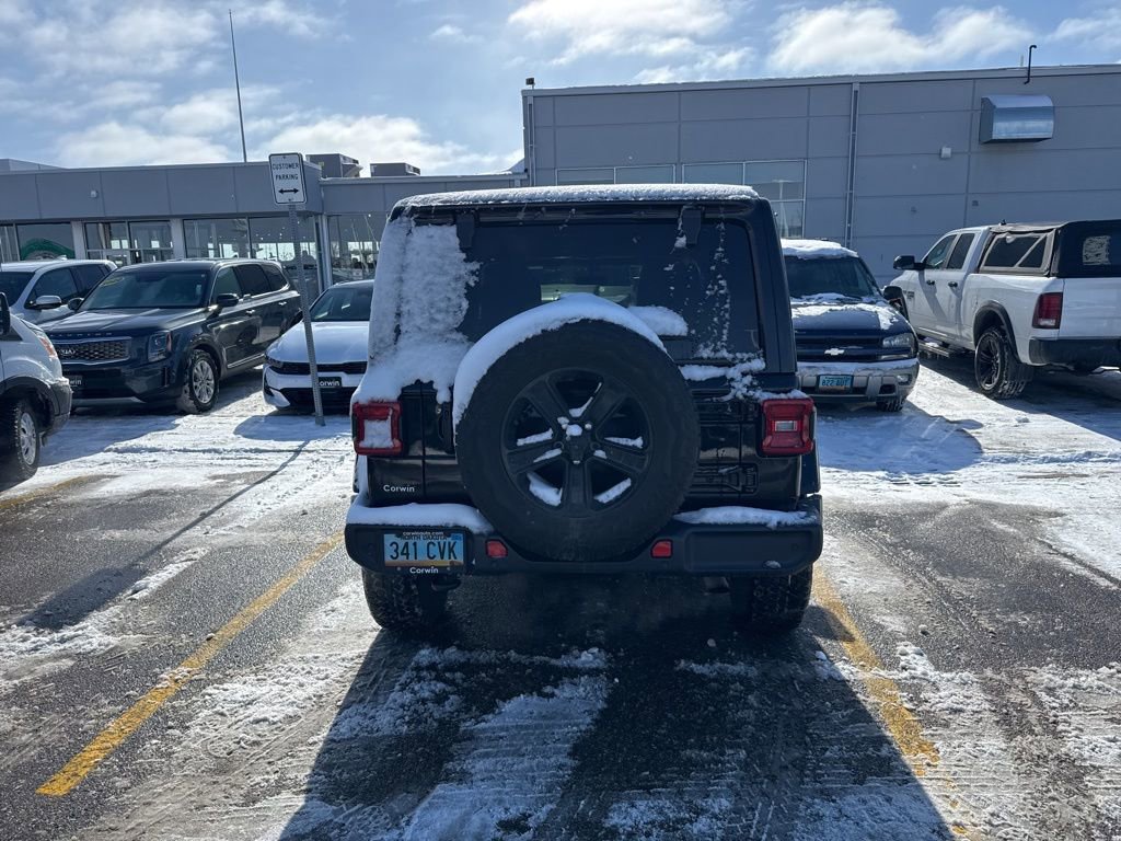 Used 2022 Jeep Wrangler Unlimited Sahara image 5