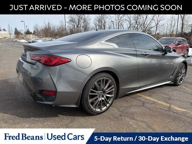 Used 2017 INFINITI Q60 Red Sport 400 image 12