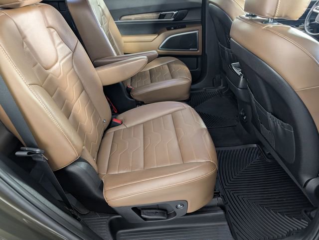 Used 2021 Kia Telluride SX w/ SX Prestige Package image 33