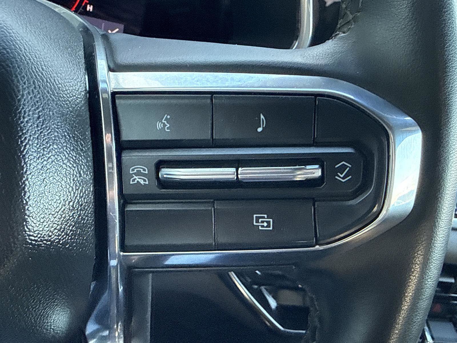 Used 2023 GMC Canyon Elevation w/ Elevation Premium Package image 18