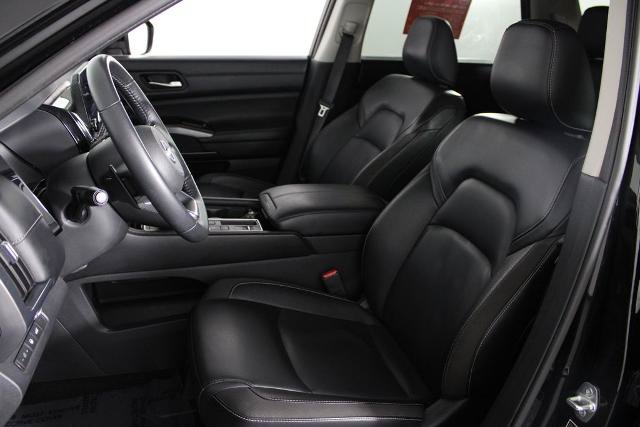 Certified 2023 Nissan Pathfinder SL w/ Black Appearance Package FWD image 21