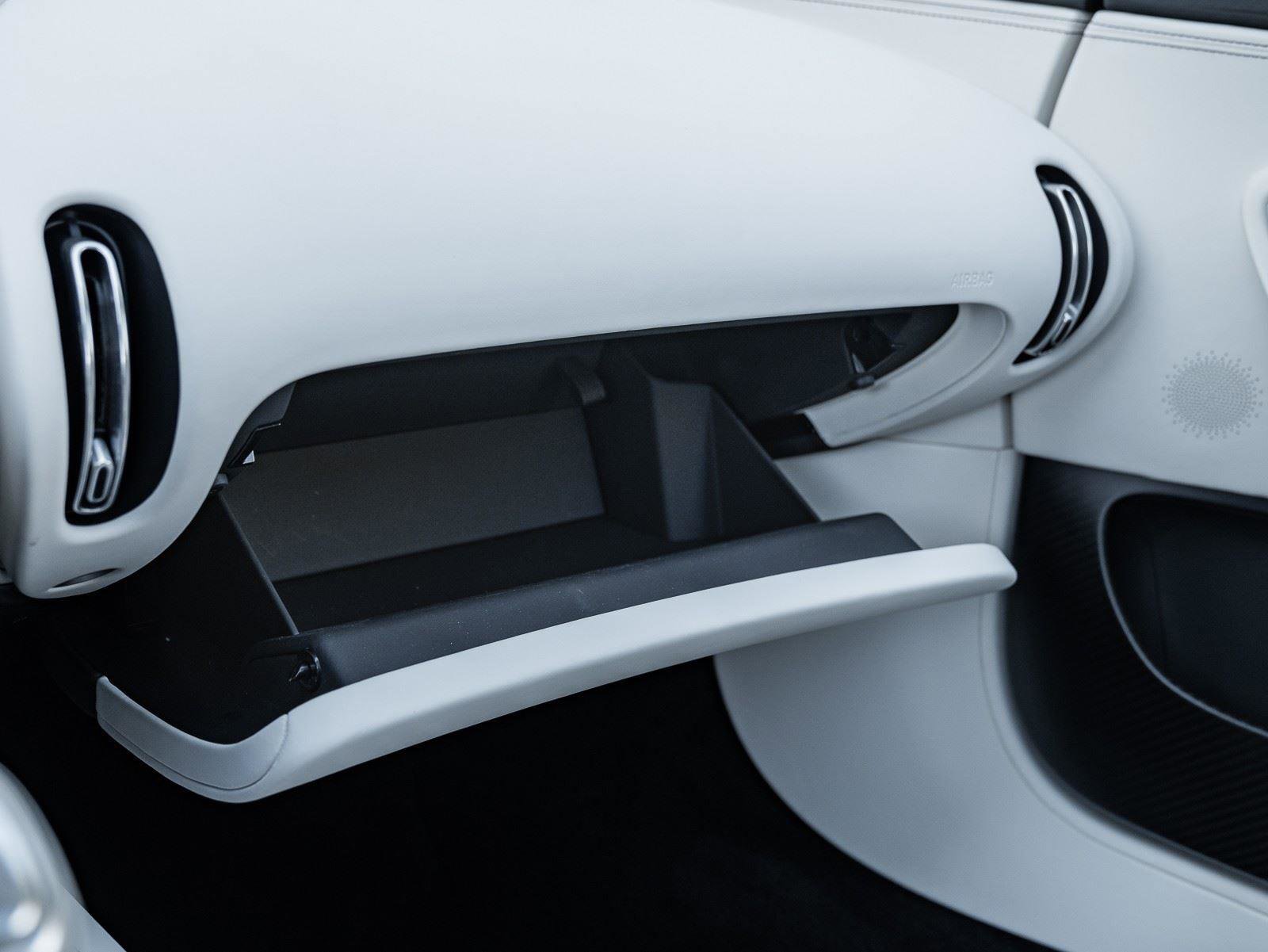 Used 2021 Bugatti Chiron image 42