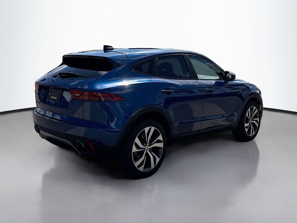 Used 2021 Jaguar E-PACE SE image 7