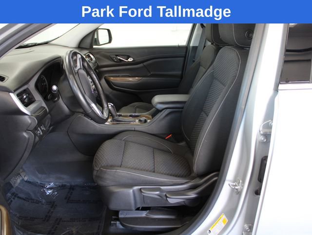 Used 2019 GMC Acadia SLE image 13