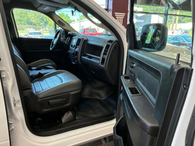 Used 2017 RAM 1500 Tradesman image 28