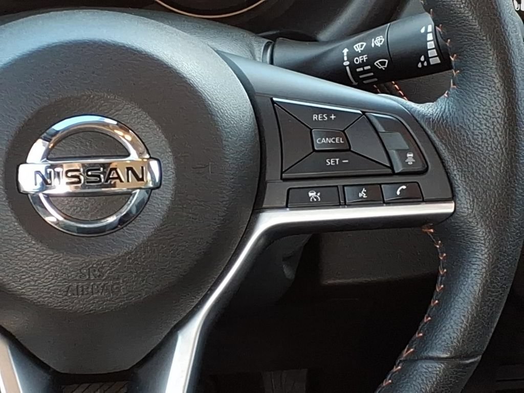 Used 2021 Nissan Kicks SR w/ SR Premium Package FWD image 11