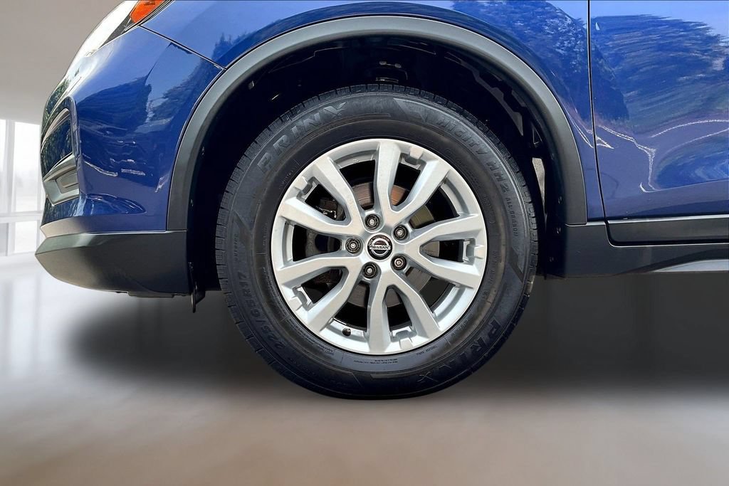Used 2019 Nissan Rogue SV AWD/4WD image 31