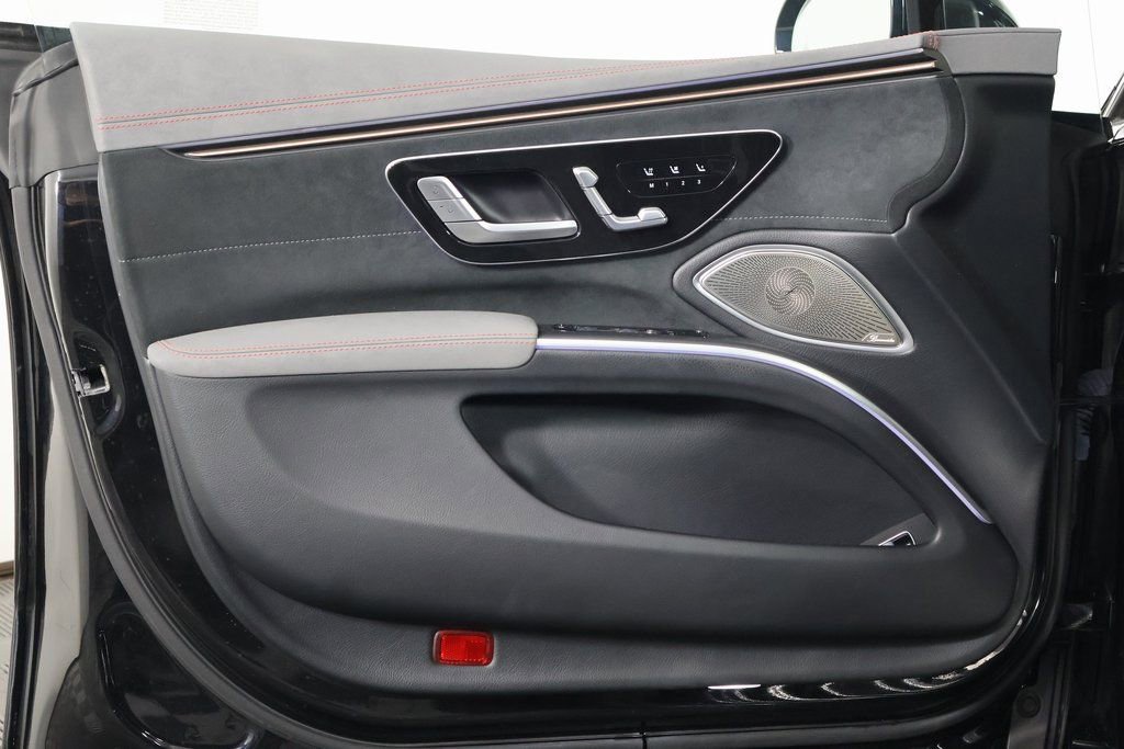 Certified 2022 Mercedes-Benz EQS 450+ Sedan image 12