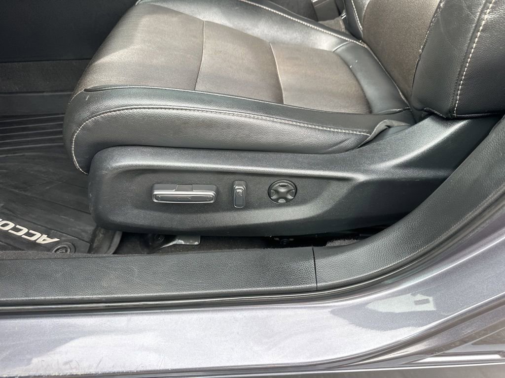 Used 2020 Honda Accord Sport image 15