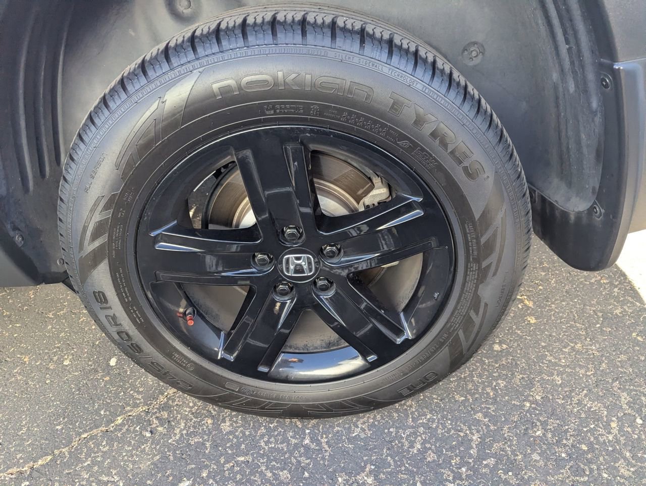 Used 2021 Honda Ridgeline Black Edition image 3