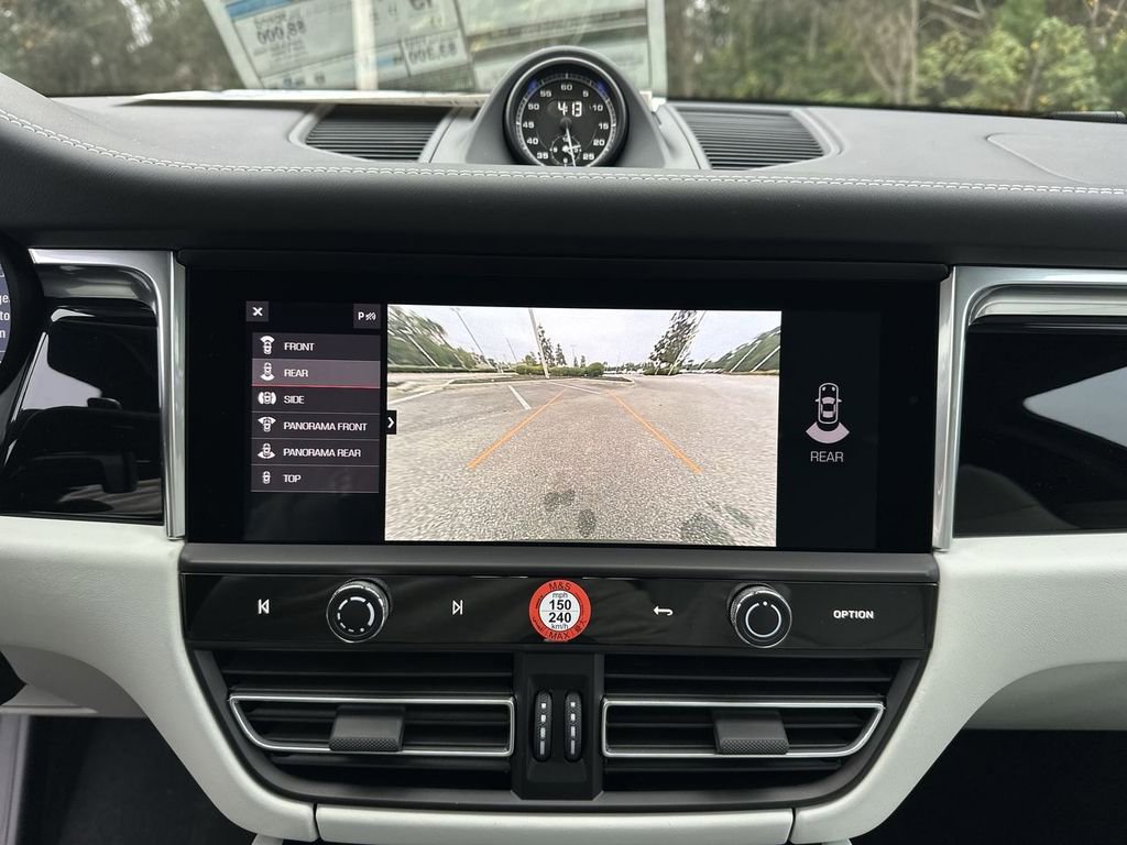 Certified 2026 Porsche Macan S AWD/4WD image 13