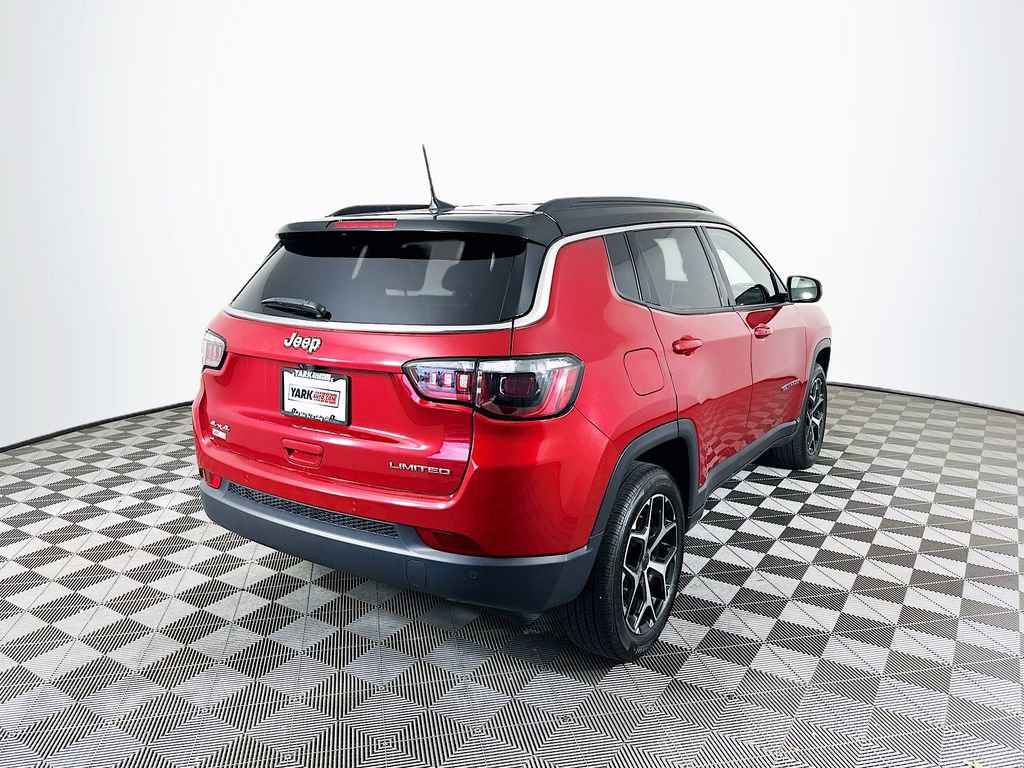 Certified 2025 Jeep Compass Limited image 11
