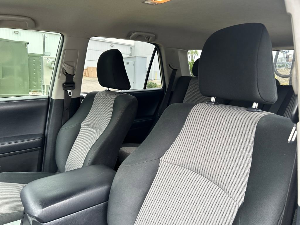 Used 2018 Toyota 4Runner SR5 image 9