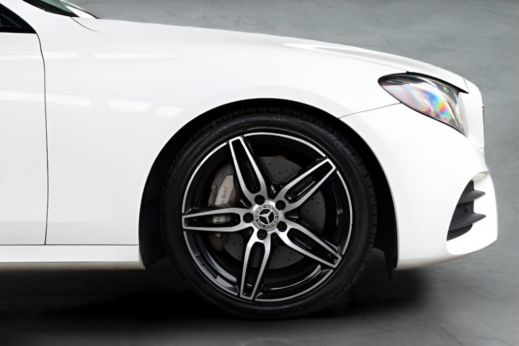 Used 2020 Mercedes-Benz E 350 Sedan image 10