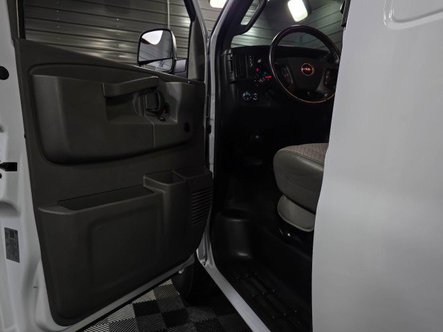 Used 2021 GMC Savana 2500 w/ Driver Convenience Package image 30
