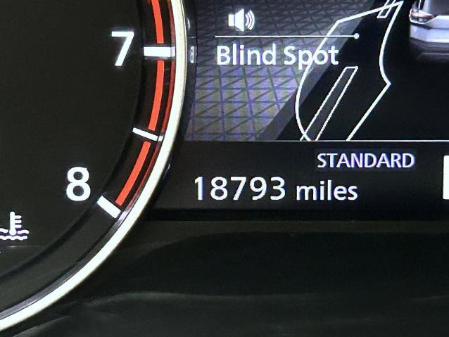 Certified 2023 Nissan Rogue SV FWD image 11