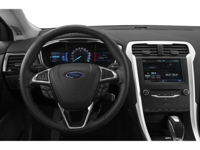 Used 2015 Ford Fusion SE FWD image 10