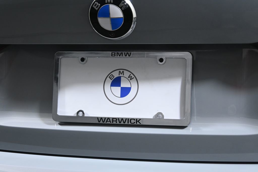 Used 2026 BMW i4 xDrive40i w/ M Sport Package AWD/4WD image 14