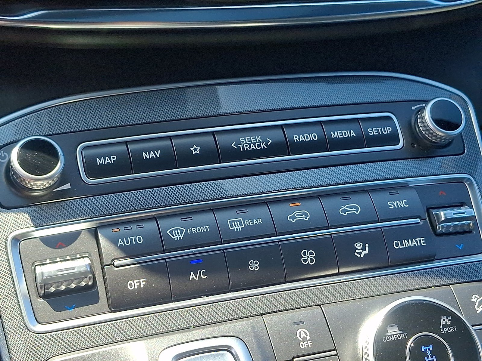 Certified 2023 Hyundai Santa Fe Calligraphy AWD/4WD image 17