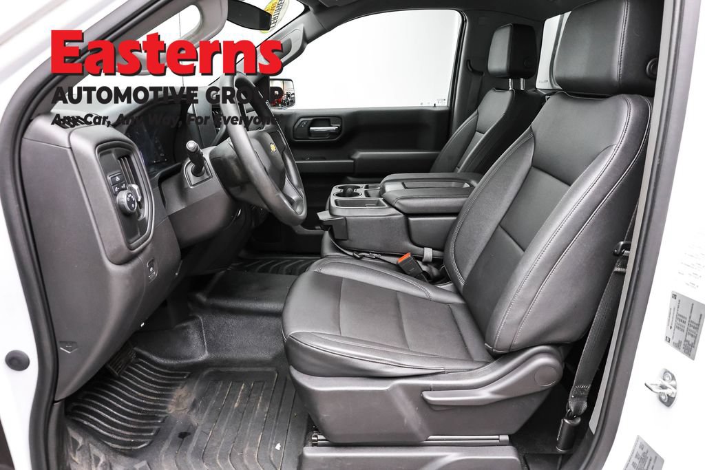 Used 2023 Chevrolet Silverado 1500 W/T RWD image 7